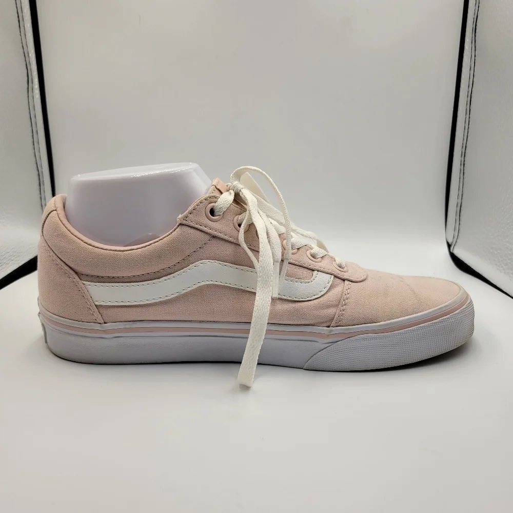 Vans Light Pink Lace-Up Sneaker Sz 8